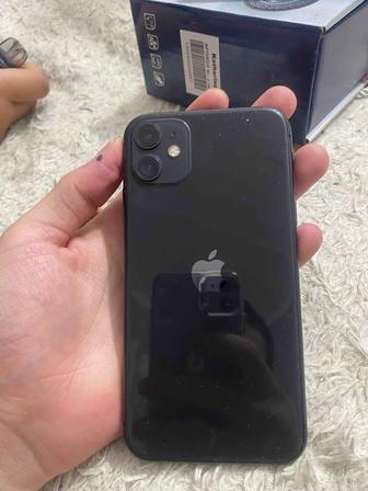 Продам Айфон 11