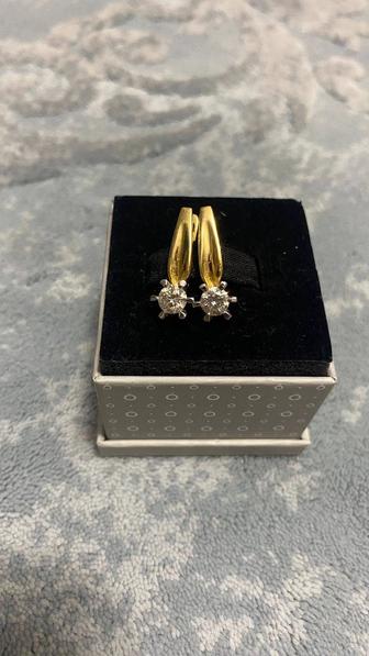 Золотые кольцо с серьгами