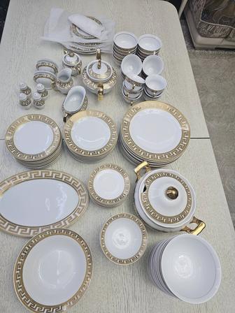 Сервиз чайно-столовый 114 предметов