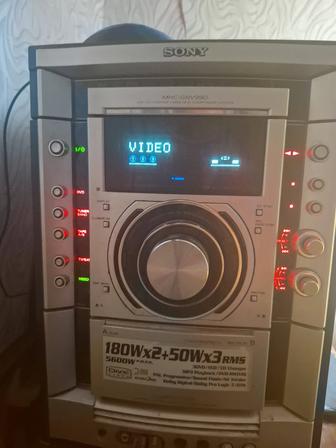 Продам музыкальный центр