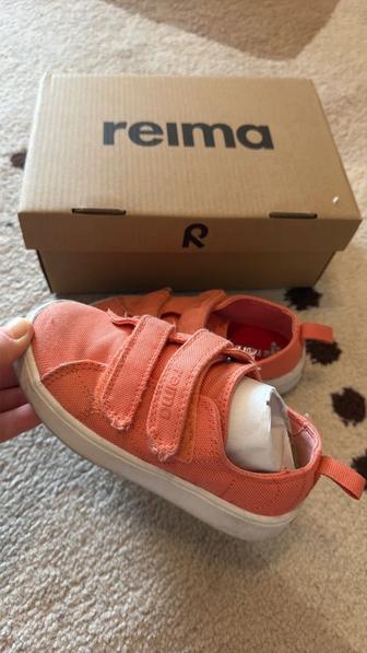 Продам кеды Reima