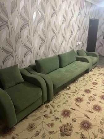 Продам Диван в хорошем состоянии