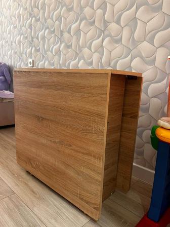 Продам стол