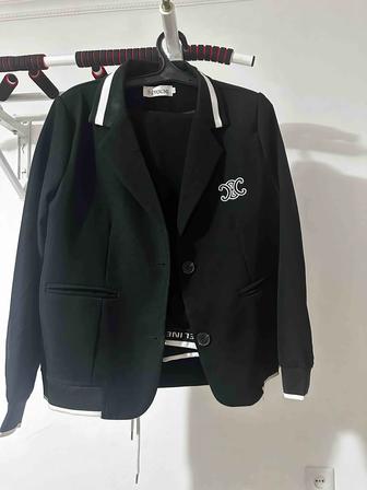 Женское двойка кастюм шалбар, жағдайы жақсы