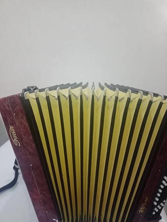 Баян продам Юпитер