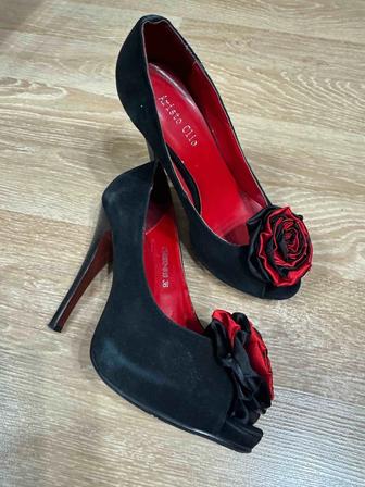 Туфли из натуральной замши