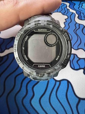 Часы Garmin instinct 2