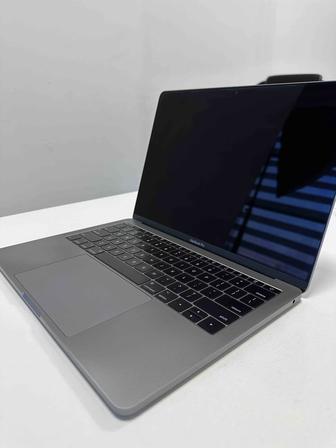 MacBook Pro 13 inch 2017 2 TBT3