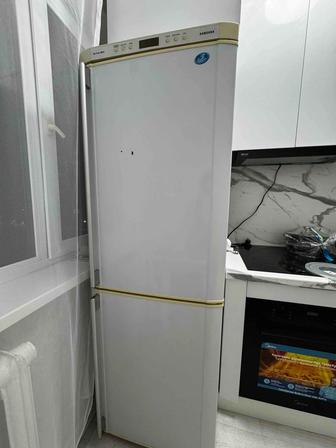 Холодильник на запчасти