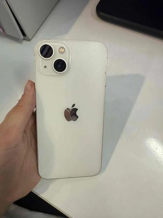 Продам Айфон 13