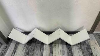 Новая полка Настенная Угловая, 123х18.5х28.5 см