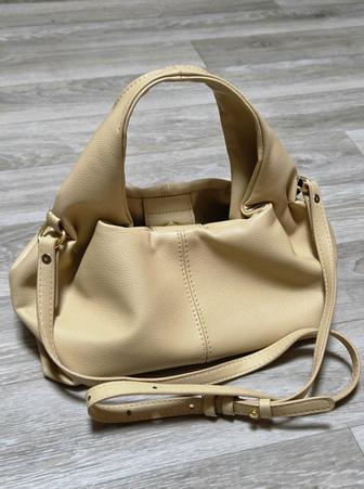 Женская сумка-бочонок