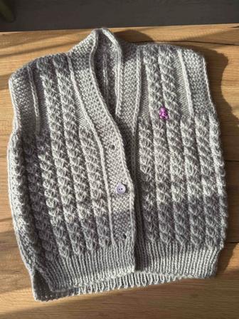 Детская жилетка