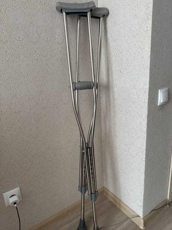 Продам костыли