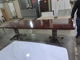 Стол для зала из ЛДСП