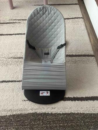 Продам детский шезлонг