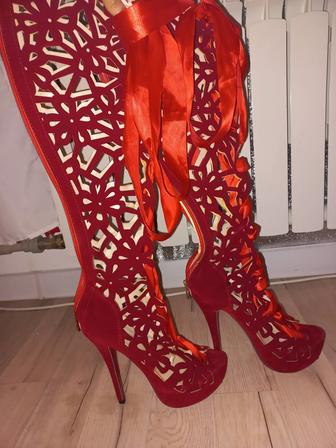 Продам женские сапожки