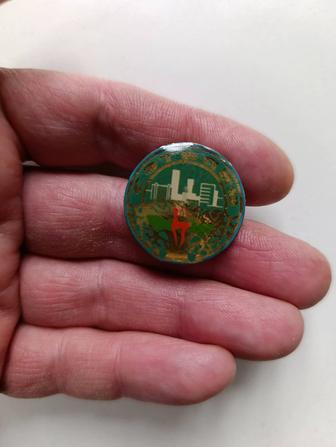 Значок Сатпаев редкий