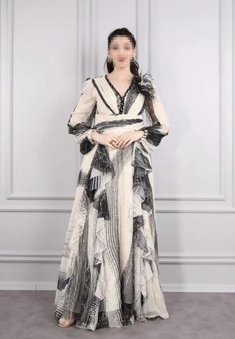 Вечернее платье