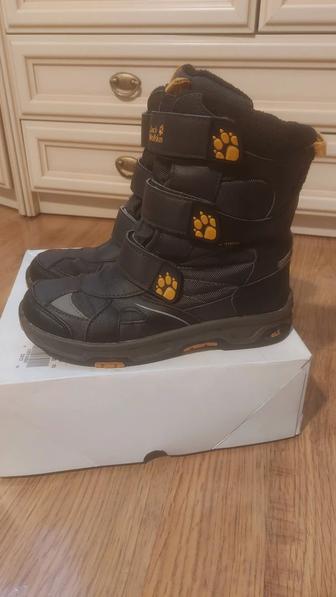 Зимние сапоги от Jack Wolfskin