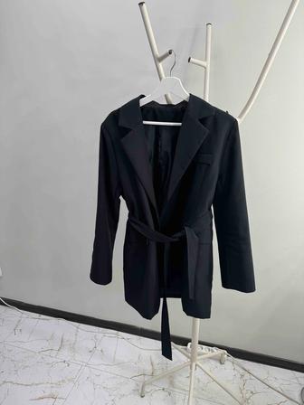 Продам пиджак новый