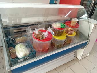 Витринный холодильник