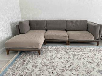 Продам диван в гостиную