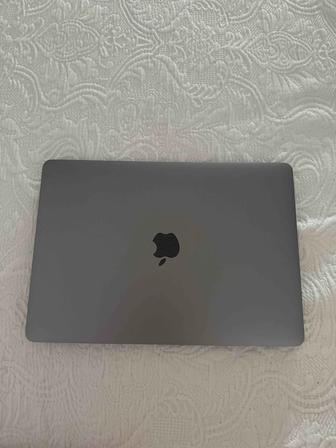 MacBook pro m1
