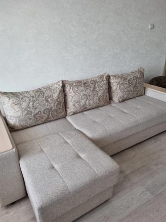 Угловой диван