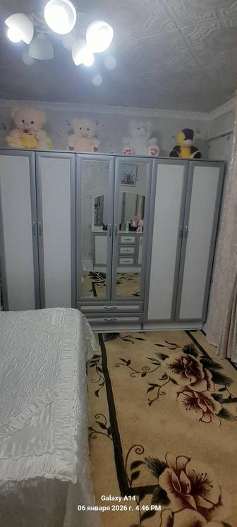 Продам спальный гарнитур