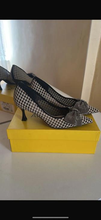 Продам туфли