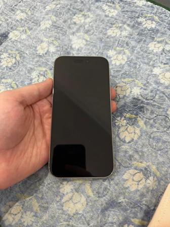 Продам iPhone 15pro 256gb