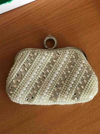 Продам сумку клатч