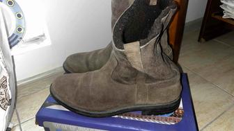 Ботинки 42 размер