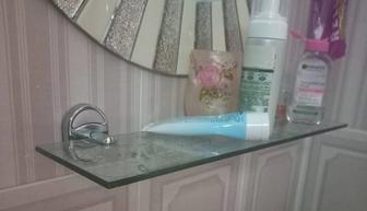 Полка для ванной.Новая в упаковке.