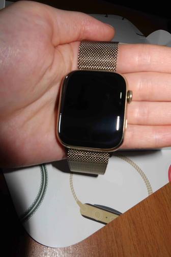 Apple Watch Series 7 Stainless Steel (45 мм)
