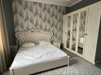 Продам спальный гарнитур