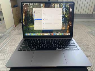 MacBook Air 13 m2 256 GBm
