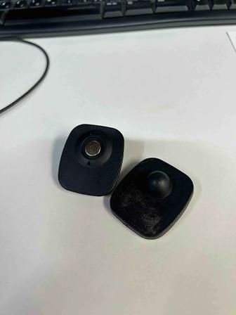 Продам Защитная (противокражная) бирка твердая