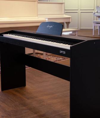 Продам цифровое фортепиано