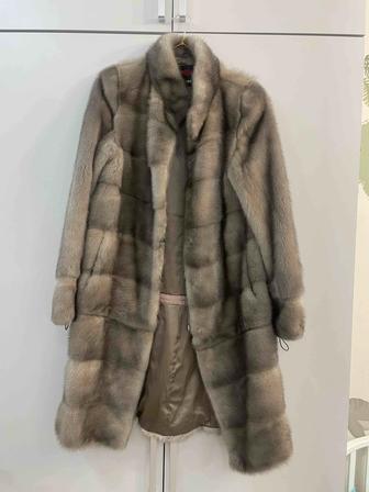 Шуба сатылады