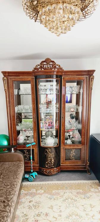 Продам витрину