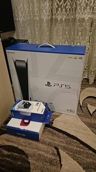 Продам игровую приставку PS5