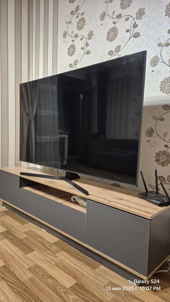 Телевизор