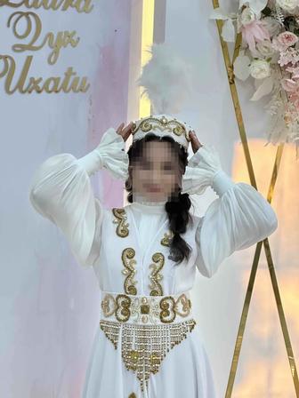 Платье на узату