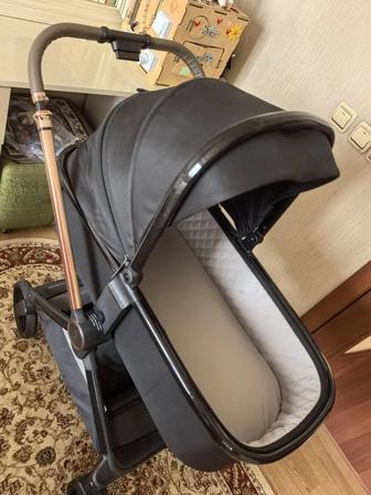 Продам детсукую коляску Kidilo