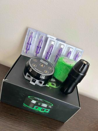 Продаю для перманентного макияжа новое.