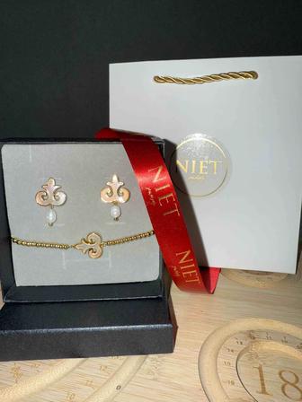 Набор серьги и браслет в люкс качестве