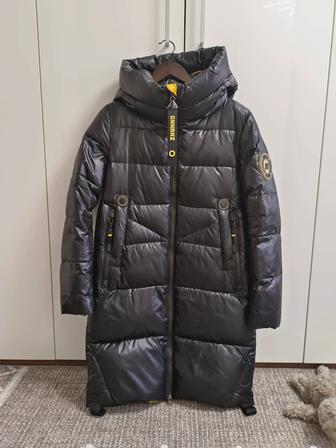 Пуховик женский