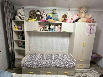 Продам детский спальный гарнитур